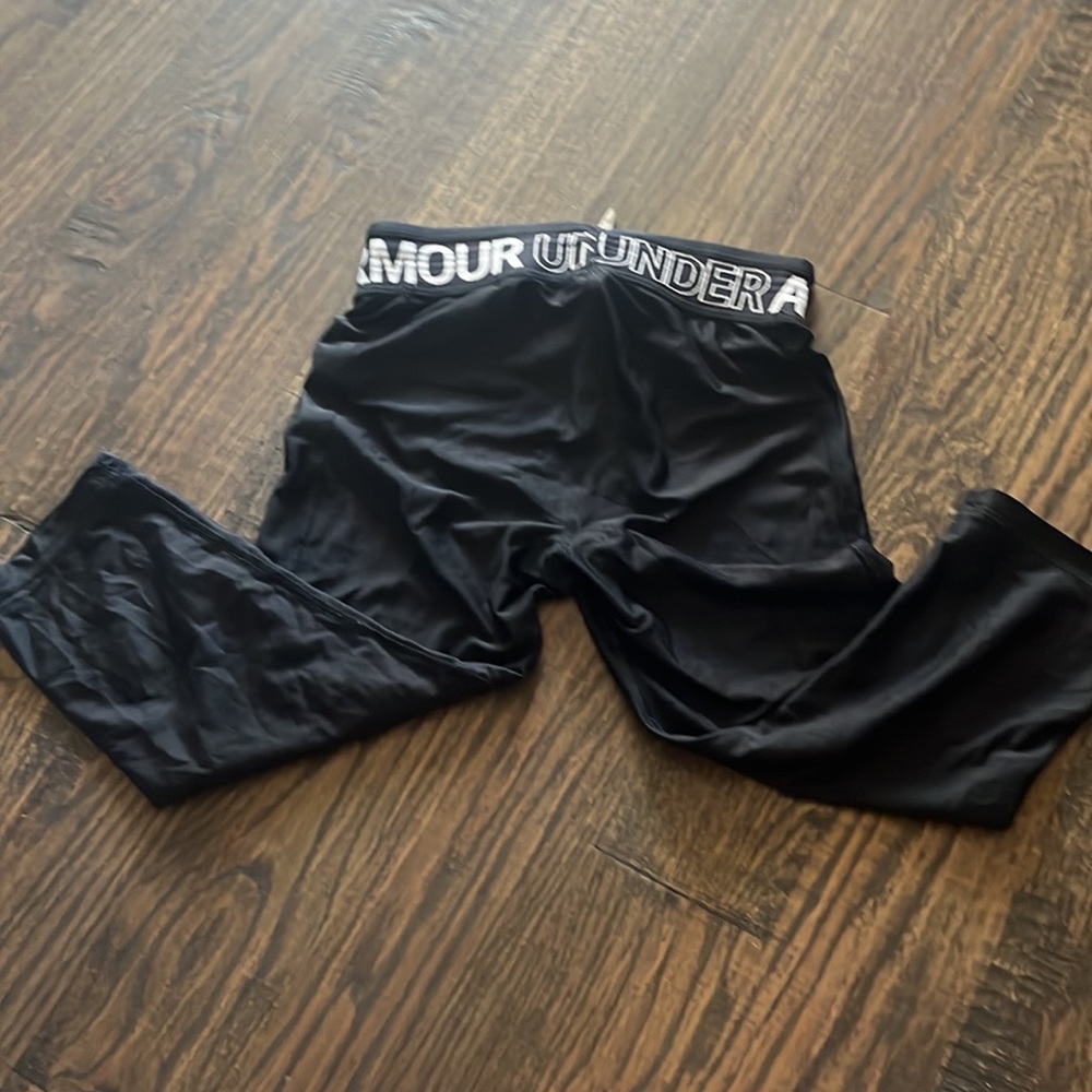 Capris - Picture 4 of 5